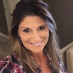 Meet your Posher, Leigh ann